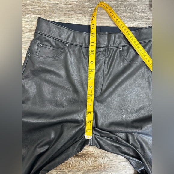 SPANX Women's Leather Skinny Pants Leggings Size M - Picture 9 of 9